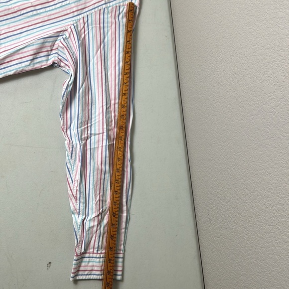 Cremieux Classics pastel long sleeve pocket button down - Picture 9 of 11